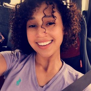 Meet your Posher, Seanna